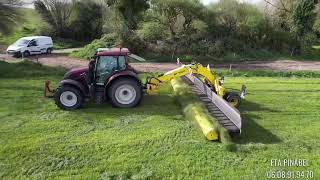 ETA PINABEL  Andaineur a tapis ROC RT1000 avec un valtra 134 [upl. by Aleel]