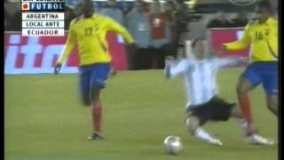 Argentina 1 Ecuador 1 Eliminatorias Sudafrica 2010 Resumen Completo [upl. by Annig73]