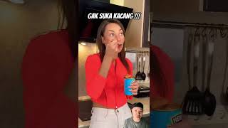 Susah makan kacang family funny prank food cooking snack peanut sandwich icecream [upl. by Nestor426]