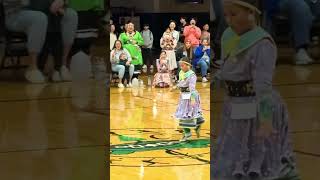 This amazing dancer is 8yr old Brynli Bomberry Seneca Nation from Alleghany NY indigenous powwow [upl. by Ogawa]