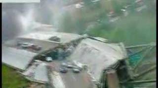 LONG VERSION Minneapolis Bridge Collapse Minnesota Video [upl. by Nellac766]