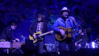 quotCalifornia Starsquot Wilco feat William Tyler  Paris Novembre 2016 [upl. by Aliahs]