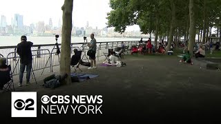 Crowds gather across NYC New Jersey to celebrate July 4th [upl. by Eednil]