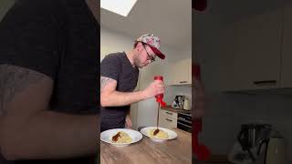 Alles gut mein Kumpel tobykaep lebt noch😂 comedy prank spaghetti [upl. by Wallinga]