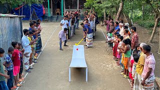 গলফ শটের কঠিন চ্যালেঞ্জ। আজব খেলায় টানটান উত্তেজনা দেখে গ্রামবাসী কিভাবে উল্লাসে মেতে উঠলো দেখুন [upl. by Granese]