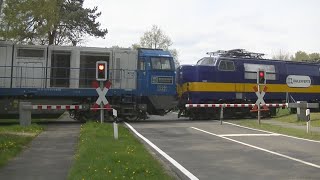 Spoorwegovergang Quendorf D  Railroad crossing  Bahnübergang [upl. by Lal]