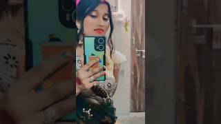 कैसी है ये साडी बताना 🤗🤗 song shortsytshortsviralvideoSonamShubhaml5l [upl. by Sturrock]