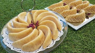 Véritable Recette traditionnelle des cornes de Gazelle marocaine [upl. by Dannica632]