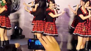 Jkt48Pareo Wa Emerald natalia cam [upl. by Yauq]