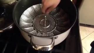 How to use a steaming basket [upl. by Enidanreb]