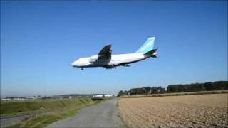 Atterrissage An124 à Lille Lesquin  An124 landing in Lille Lesquin [upl. by Gardol227]