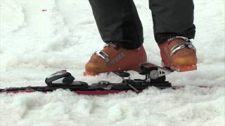 Beginner Ski Lesson  11 Putting On amp Taking Off Skis [upl. by Llerrehc]