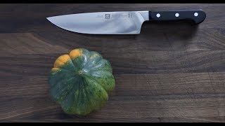 How to Slice a Acorn Squash [upl. by Hubey]