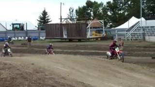 CRASH Pee Wee 50cc VS 65cc Motocross [upl. by Yebba]