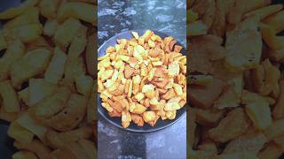 आसान तरीके से बनाए क्रिस्पी नीमकी रेसिपी। Nimki Necipe cooking shorts nimkirecipe tastyrecipe [upl. by Hendry739]