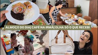 Cozinhando comigo café caprichado na irmãamamos ficar em famíliapresente inesperado  LAÍS VELOSO [upl. by Ellehsor]