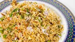 Tawa Pulao Recipe  Mumbai Street Style Veg Tava Pulav  Indian Street Food [upl. by Garbe]