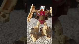 Chromedome does a trend transformers trend stopmotion [upl. by Yrocal730]