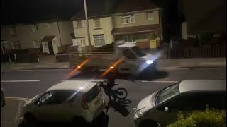 Cars being smashed in Bentley Askern Road in Doncaster Please share and find this person [upl. by Gomez749]