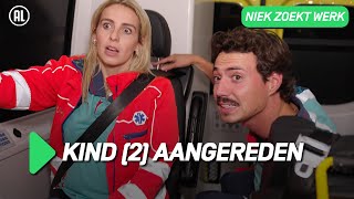 9 uur levens redden met de ambulance  NIEK ZOEKT WERK S02 6  NPO 3 [upl. by Temirf]