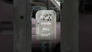 What’s inside these boxes on every NYC street [upl. by Dahlia]