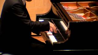 Rachmaninoff Prelude Op 32 No 12 in G sharp minor by Alessio Bax [upl. by Naus]