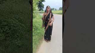 Khesari Lal Yadav new viral video song short kamariya daymej nahi karab e garanti likh ke da [upl. by Sherwood]