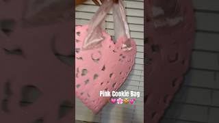 One of my Favorite girl accessories 💕🫶🏾🍪💕 fashiondesigner couture design purse cookie [upl. by Lamont465]