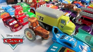 DISNEY PIXAR CARS COLLECTION LIGHTNING MCQUEEN TRACTOR TIPPIN MATER JUGUETE [upl. by Mandie]