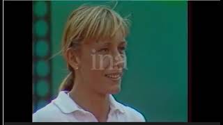 1982 Roland Garros semi Martina Navratilova vs Hana Mandlikova highlights [upl. by Yrelle967]