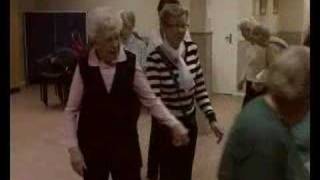 Titta Mormor dansar [upl. by Jahncke]