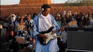 Azamane Tiliade  Bombino [upl. by Carnes450]