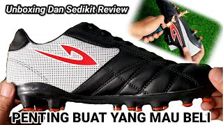 Sepatu Bola Eepro EF1024AW [upl. by Yleve]