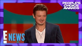 Jeremy Renner SURPRISES the Crowd on Stage  2024 People’s Choice Awards [upl. by Swartz]