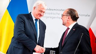 quotFriedensverhandlung nicht ohne Kiewquot – ukrainischer Außenminister besucht Österreich [upl. by Enajaras]