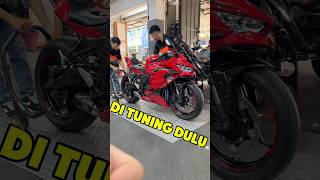 ZX25R rasa H2R 🔥😝 zx25r trending youtubeshorts motovlog shortsvideo shorts viralshort fyp [upl. by Arde728]