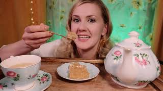 Honey comb eating🍯 Behind the scenes 🍯 Not asmr [upl. by Koby]