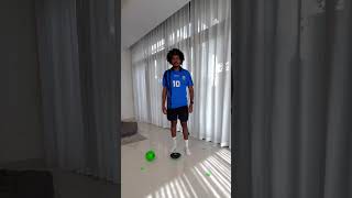 Smart Ball Soccer Bot  Mo  Shorts [upl. by Aubrey584]