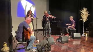 Shorelines Trio Nuala Kennedy Tony Byrne Tara Breen le Caoimhin Vallely [upl. by O'Carroll]