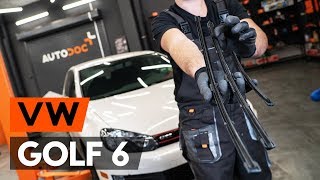 Hoe een ruitenwissers vervangen op een VW GOLF 6 5K1 HANDLEIDING AUTODOC [upl. by Barbe315]