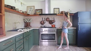 DIY Small Kitchen Remodel  Before and After Kitchen Makeover [upl. by Stuppy704]