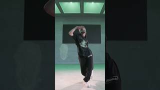 Come Thru  Summer Walker ft Usher  Shin Choreography dance shorts [upl. by Alemat164]