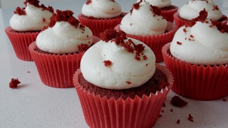 Red Velvet Cupcakes  Liens keuken [upl. by Humfrid]