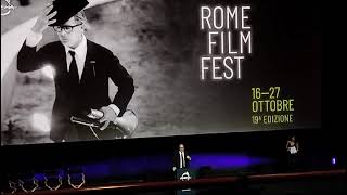 Geppi Cucciari presenta la cerimonia di chiusura del Festival del cinema di Roma 2024 [upl. by Beckman]