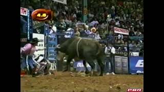 Dillinger bucks Chris Shivers  02 PBR Albuquerque [upl. by Marl]