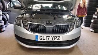 How To Replace Dipped Beam H7 Headlight Bulb  Skoda Octavia Full HD [upl. by Lachman]