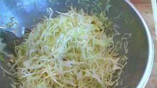 12 Second Coleslaw [upl. by Yelrah]