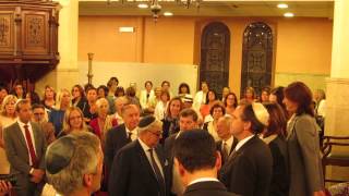 Vidéo extrait Hymne la Marseillaise à la Grande synagogue Breteuil  Voeux de Roch Hachana 5776 [upl. by Adianez]