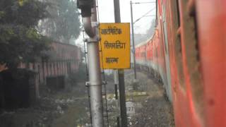 Poorva Express ExP6 Departure From Allahbad And High Speed Show [upl. by Nella134]