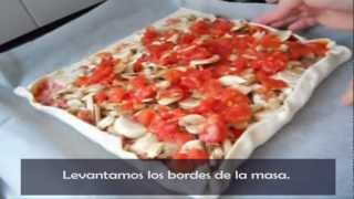 ChefsManiacs  Receta Pizza Hojaldre [upl. by Notreb738]